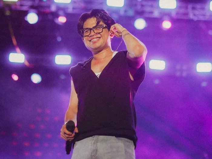 Konser Slank Juicy Luicy Konser Slank Juicy Luicy