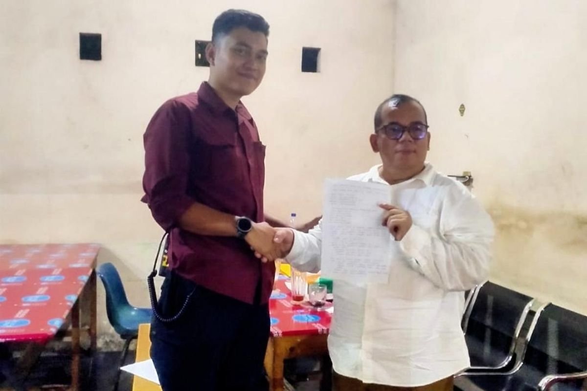 Pemotor Lawan Arah Pemotor Lawan Arah